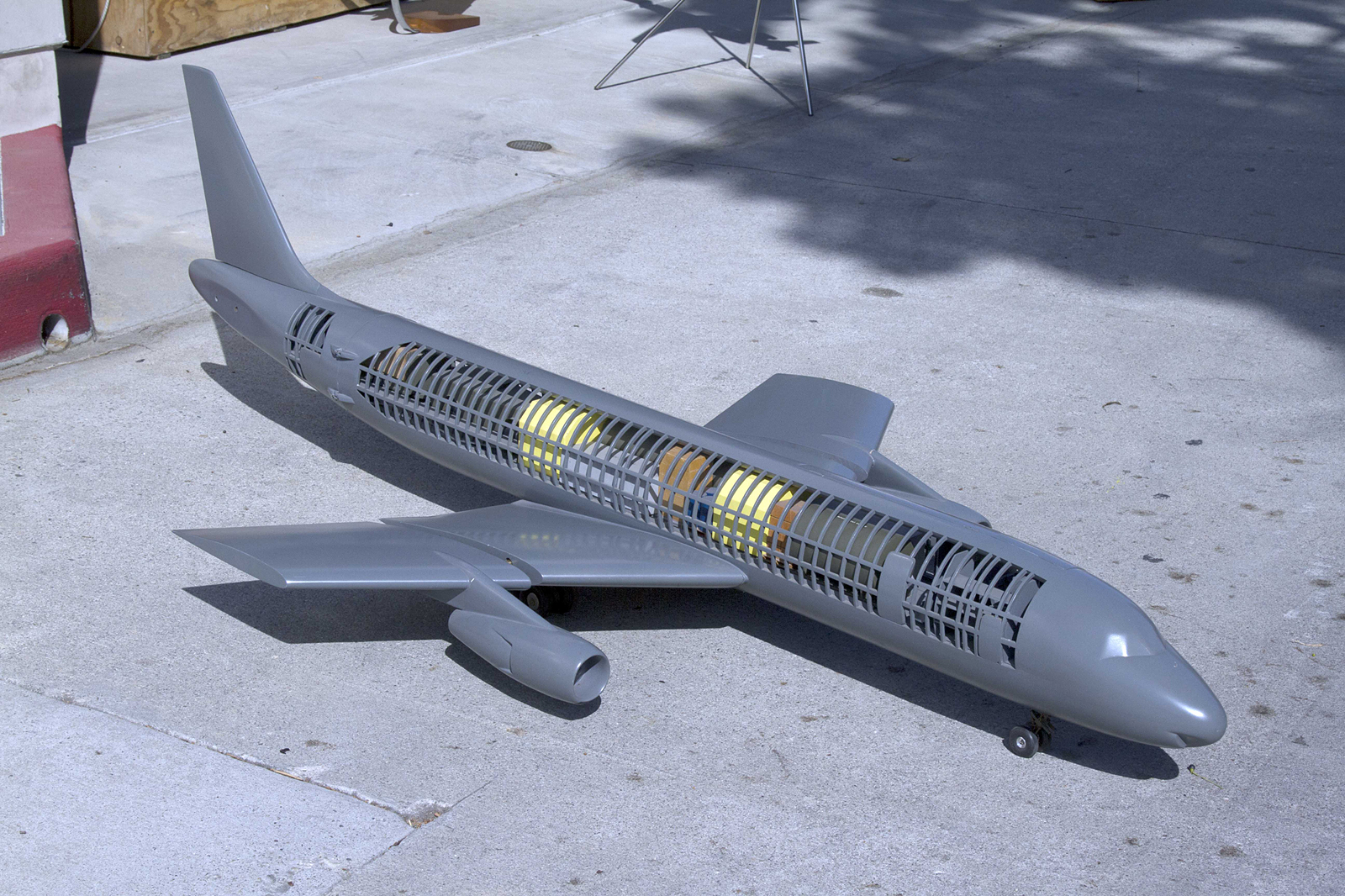 1/35 Douglas DC-8 Military Proposal working display model 