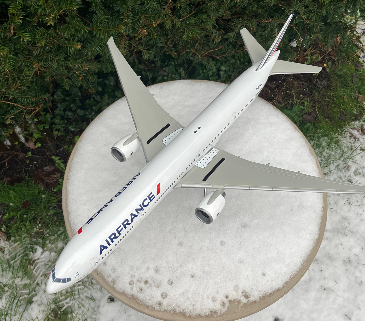 GB Models 1/100 Air France Boeing 777-300ER model for sale