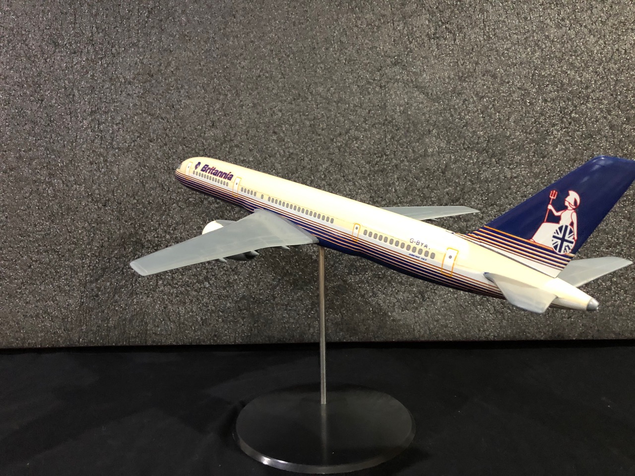 Fratelli Cesana 1/100 Britannia Airways Boeing 757-200 for sale