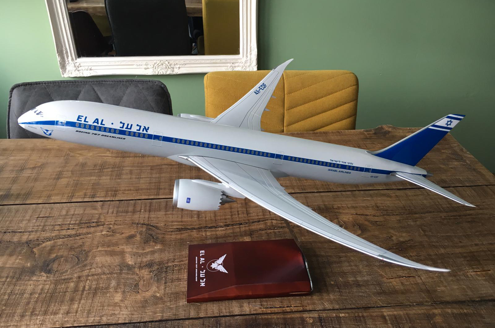 1/100 EL AL Boeing 787