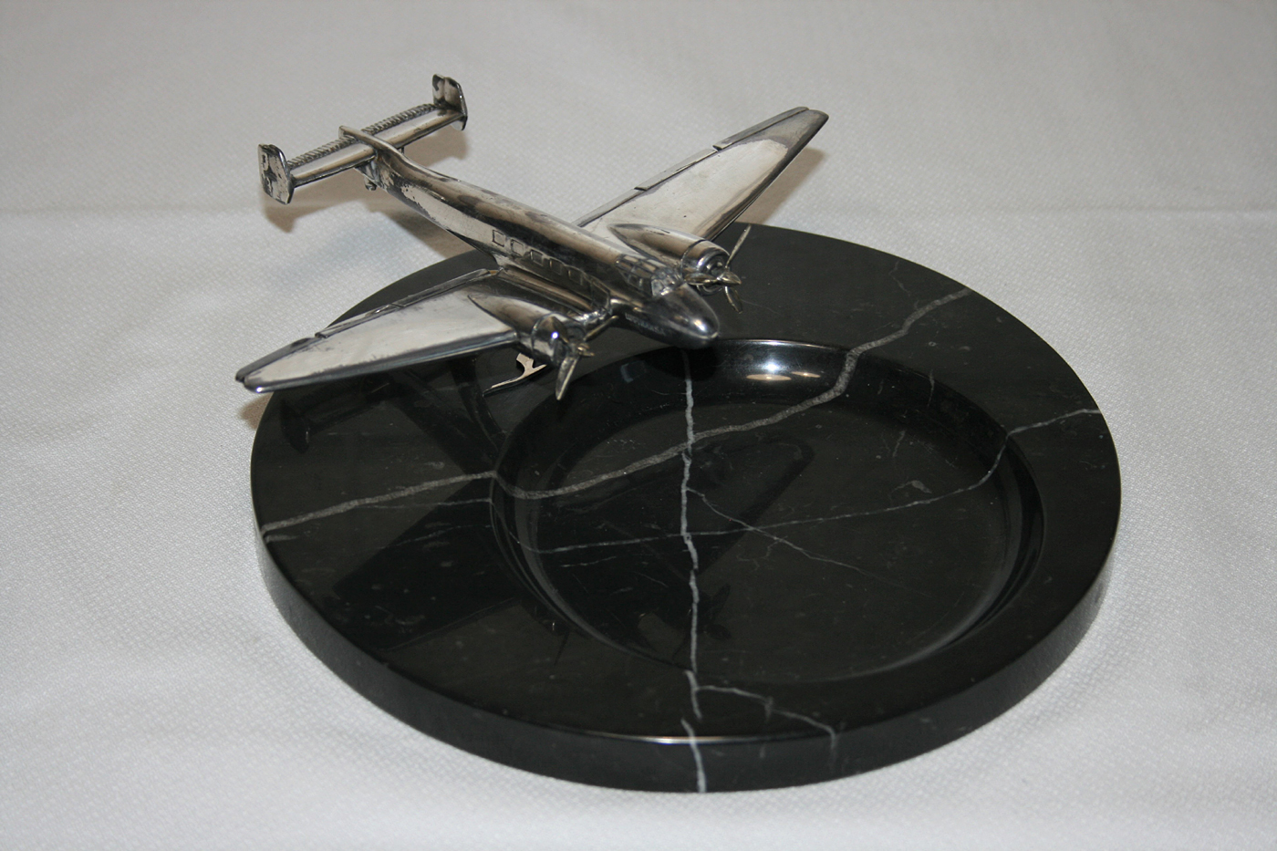 1/200 Lufthansa JU-86 Ashtray model