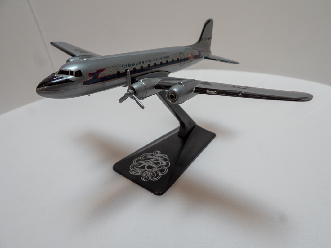 1/200 SAS Douglas DC-4