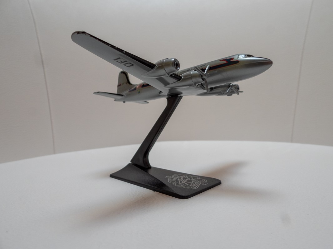 1/200 SAS Douglas DC-4