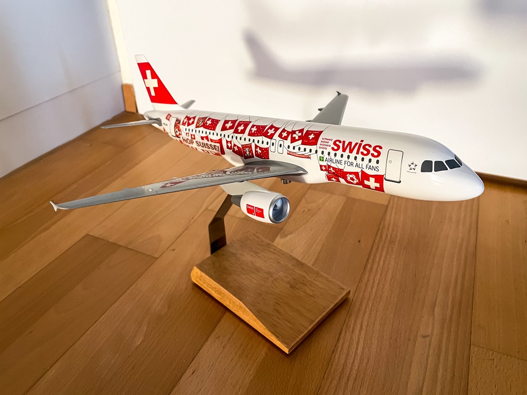 1/100 Swiss Airbus A320