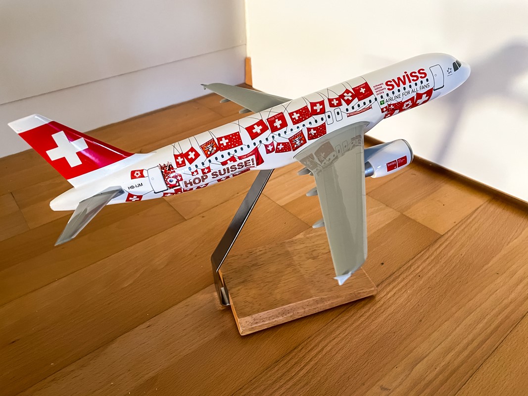 1/100 Swiss Airbus A320