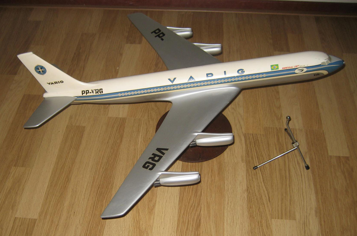 Vogelaar 1/50 Varig Boeing 707