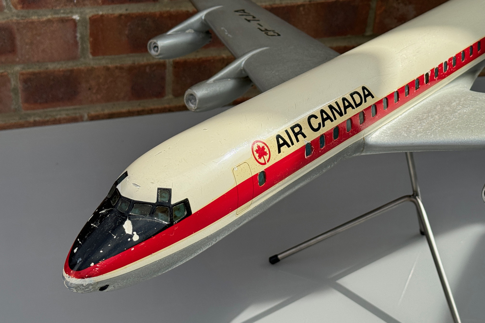 1/50 Air Canada Douglas DC-8-43 model for sale