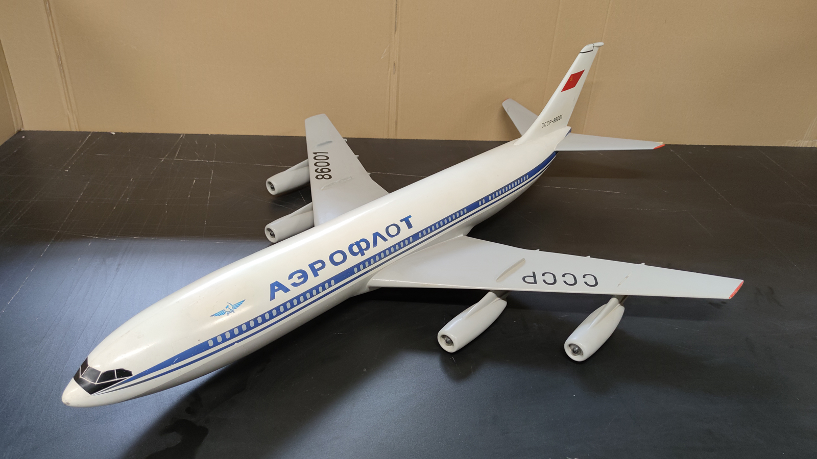 Aviaexport 1/50 Aeroflot Ilyushin IL-86 model for sale