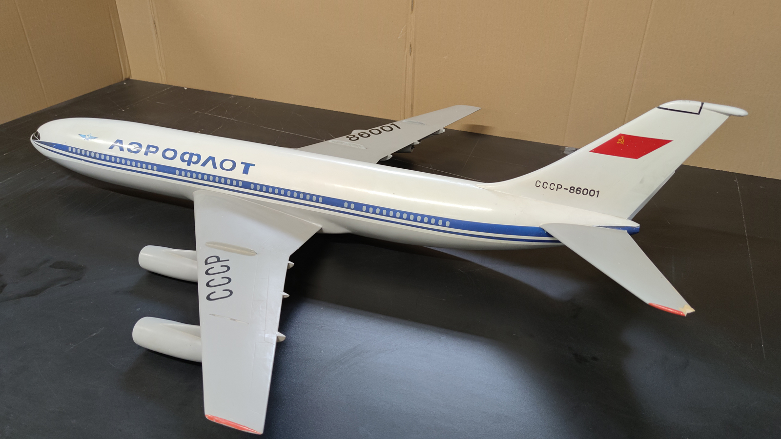 Aviaexport 1/50 Aeroflot Ilyushin IL-86 model for sale