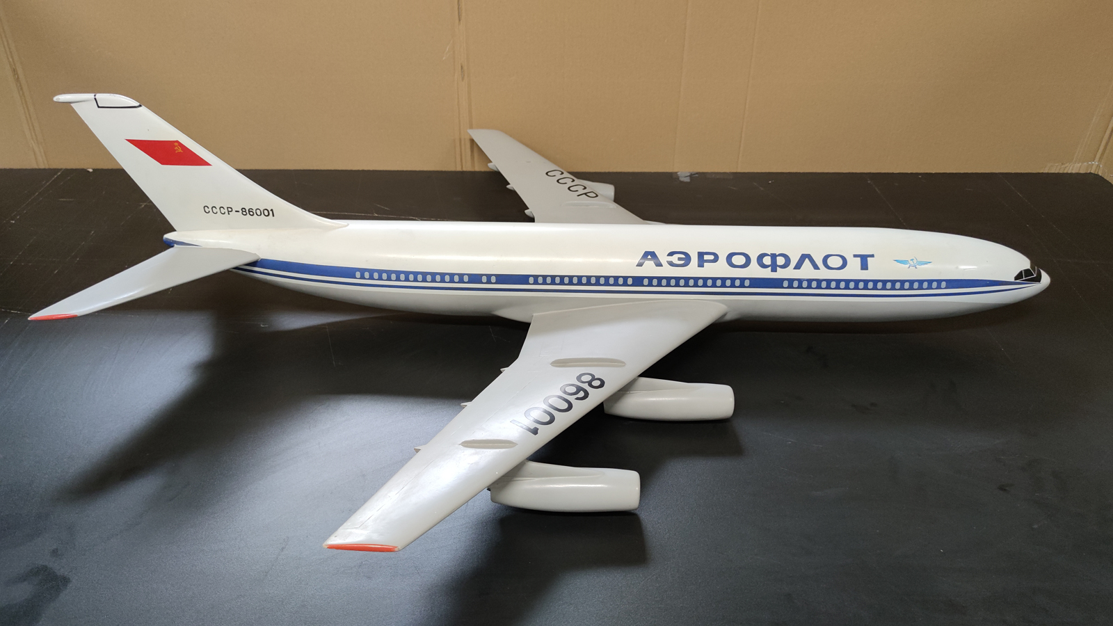 Aviaexport 1/50 Aeroflot Ilyushin IL-86 model for sale