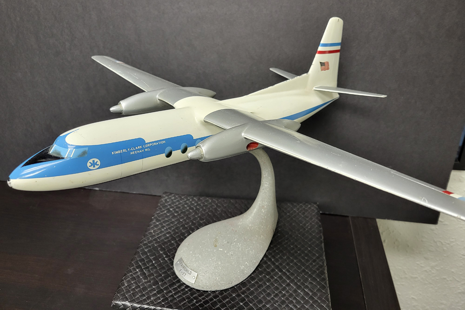 1/50 Fairchild F-27 model for sale