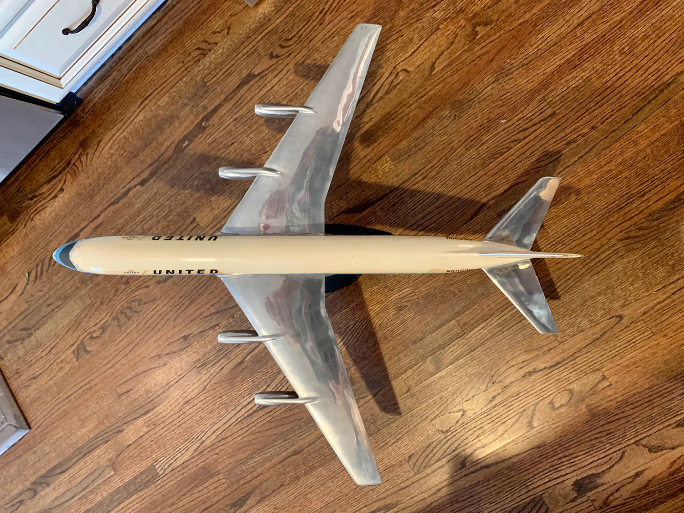 Douglas Factory Model DFM 1/50 United Airlines Douglas DC-8