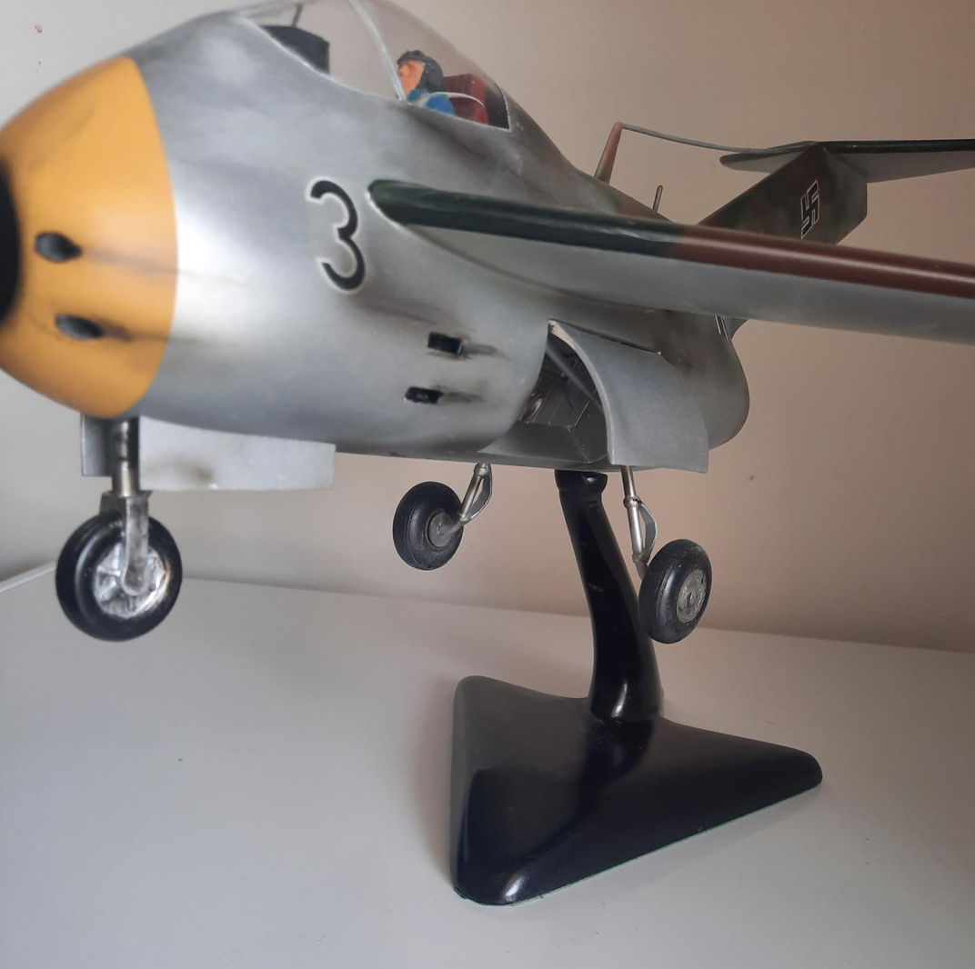 Westway Aircraft Models 1/24 Focke Wulf Ta 183 model for sale