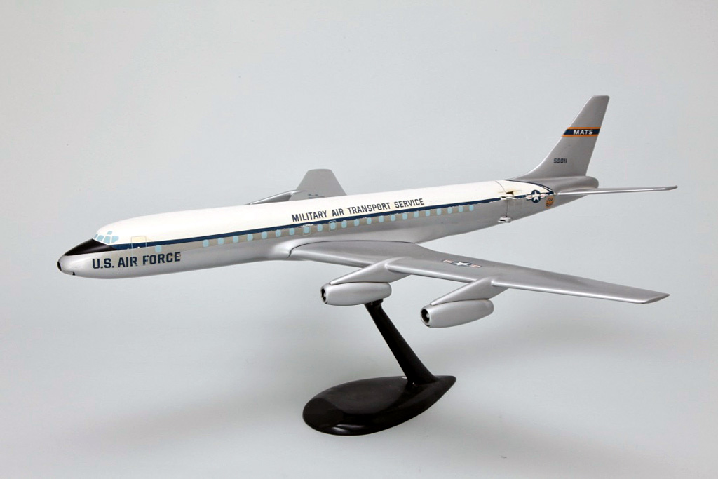 Doulglas Factory Model DFM 1/72 Project 1920W Swing Tail Douglas DC-8