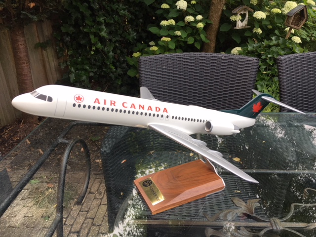 Pacmin 1/72 Air Canada Fokker F100