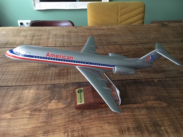 Pacmin 1/72 American Airlines Fokker F-100