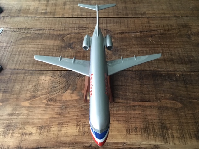 Pacmin 1/72 American Airlines Fokker F-100