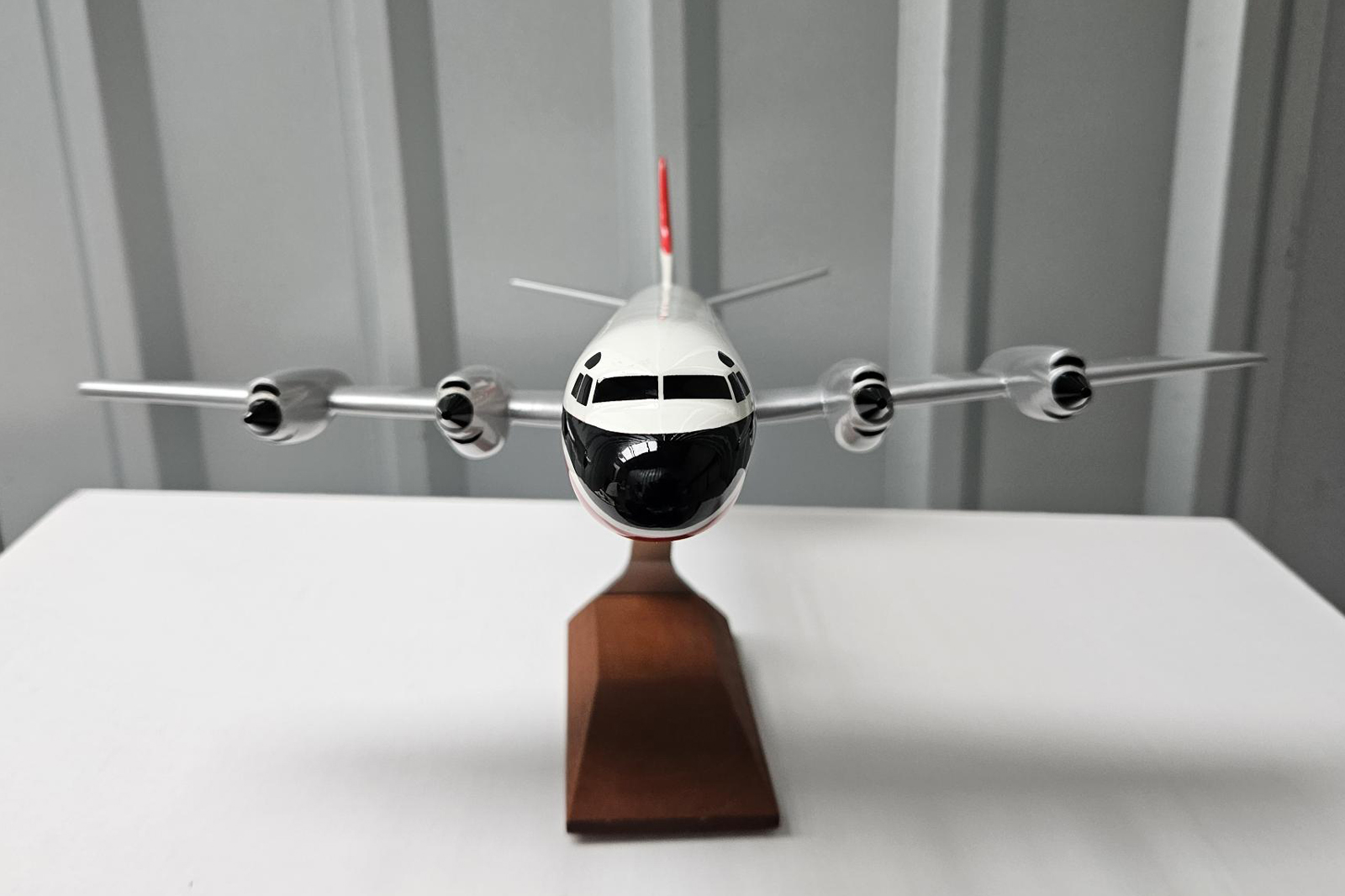 1/72 Air Bridge Lockheed Electra model for sale