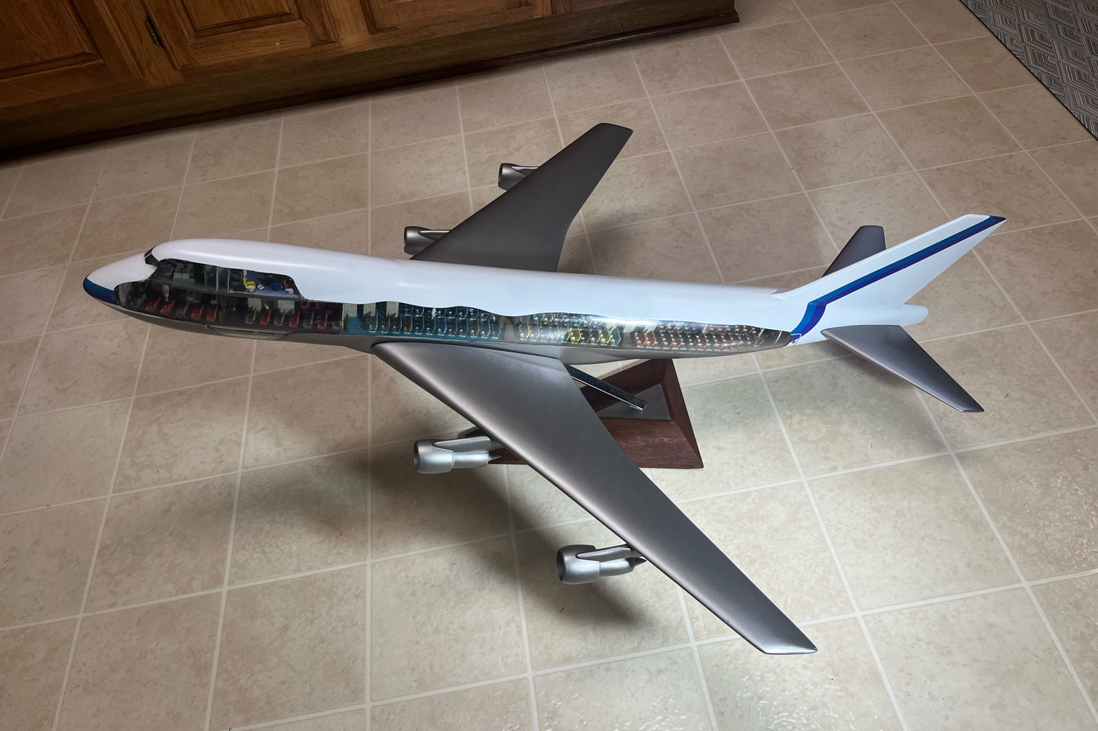 1/72 Eastern Boeing 747 Cutaway model for sale