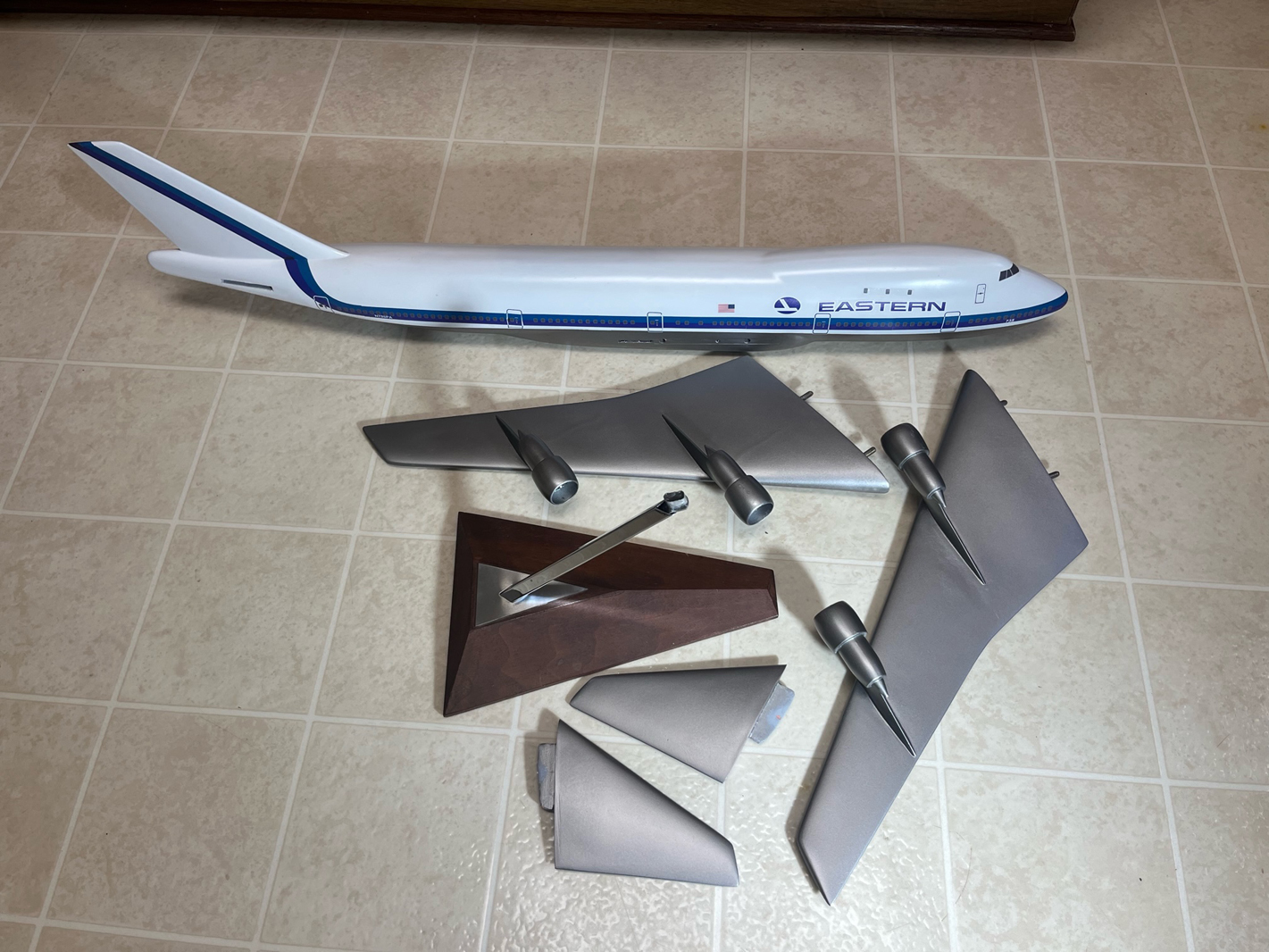 1/72 Eastern Boeing 747 Cutaway model for sale