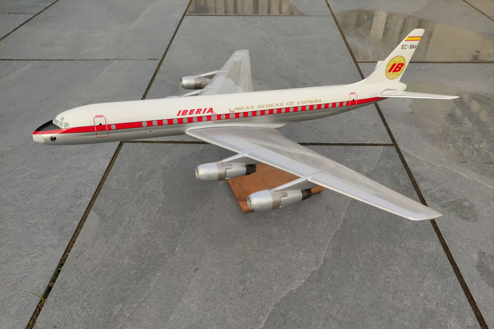 West Coast Aviation Models 1/72 Iberia Douglas DC-8-52 model for sale