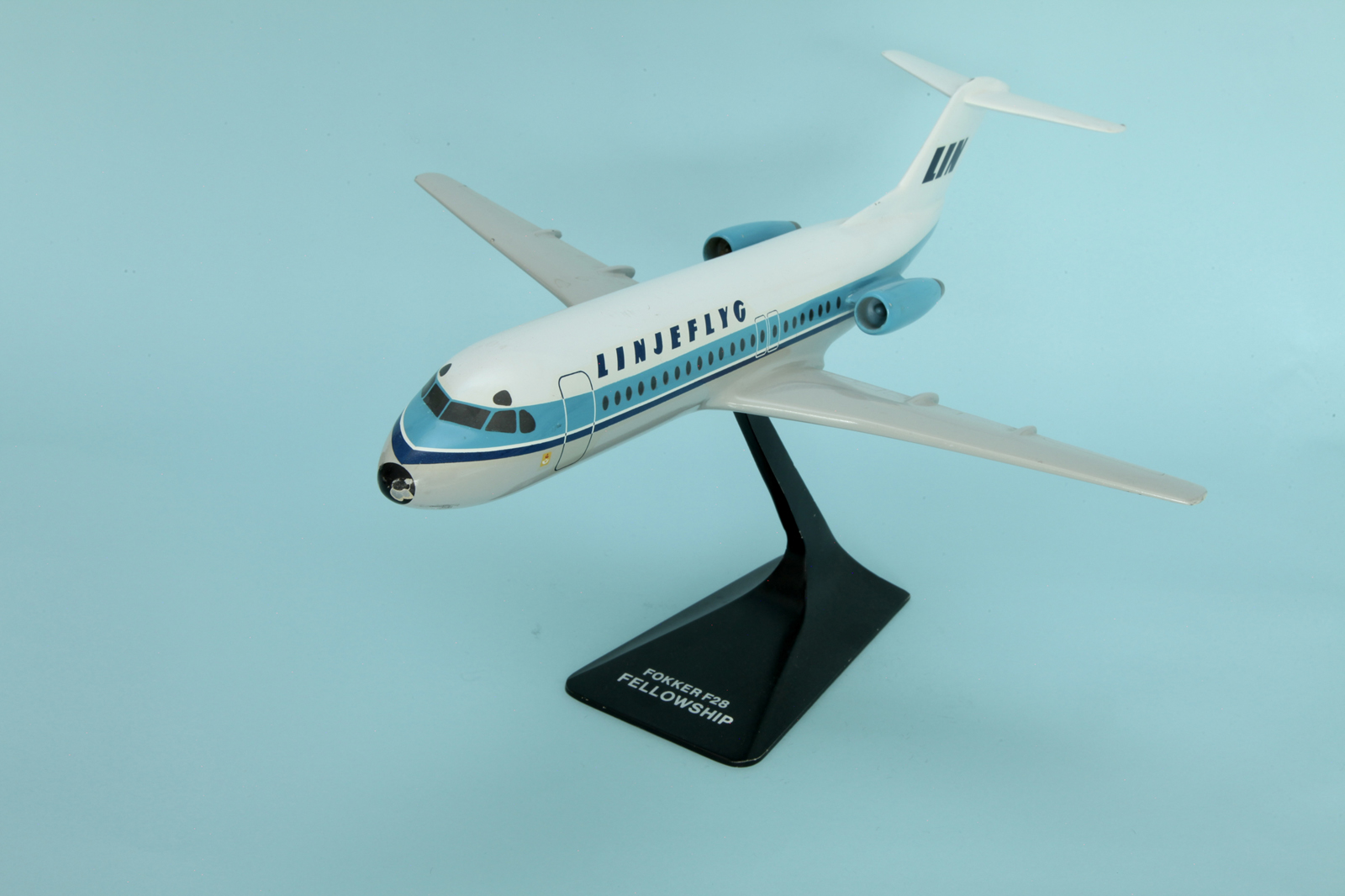 Verkuyl 1/72 Lynjeflyg Fokker F-28-4000 model for sale