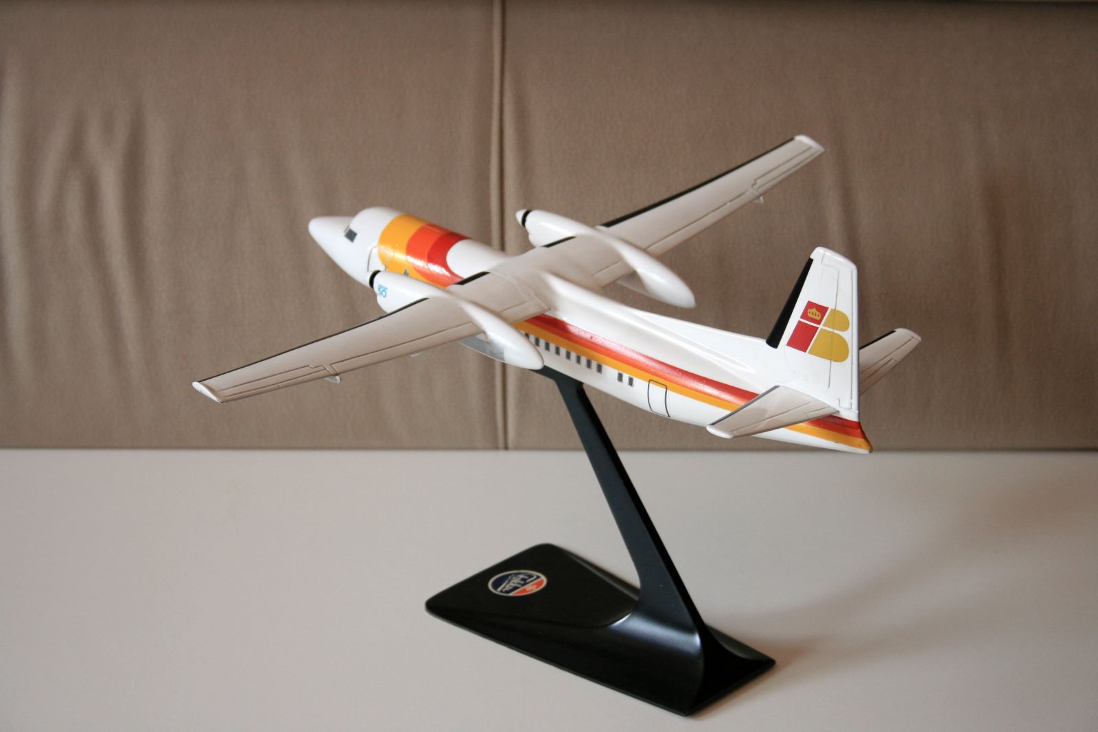 IMC 1/72 Air Nostrum Fokker F-50