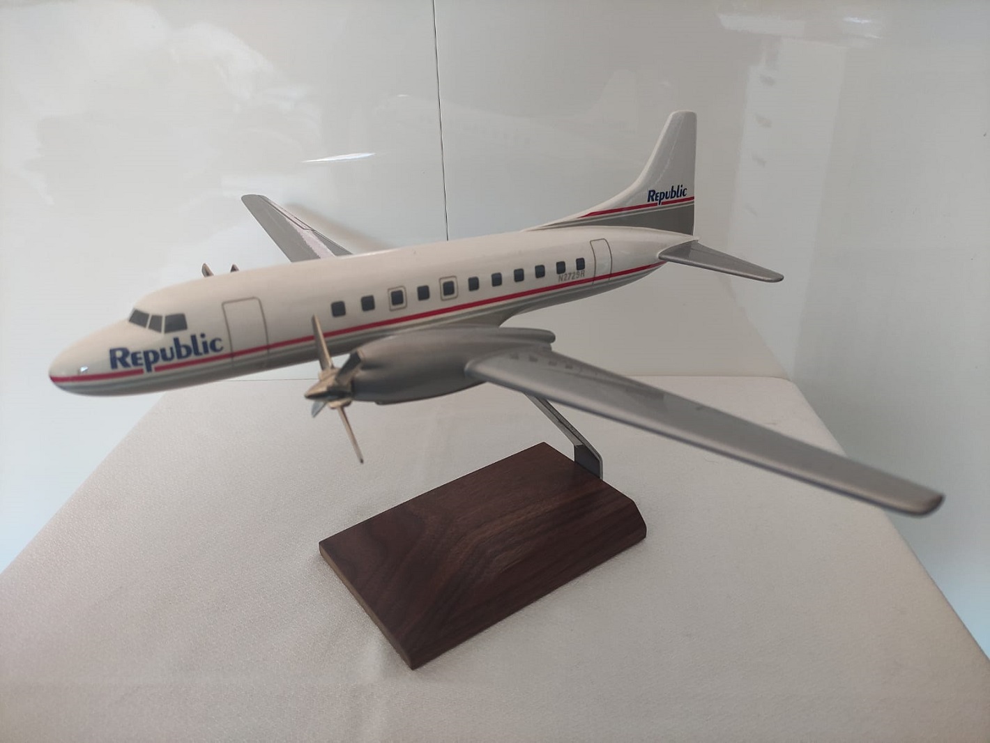 Atlantic Models 1/72 Republic Convair CV-580