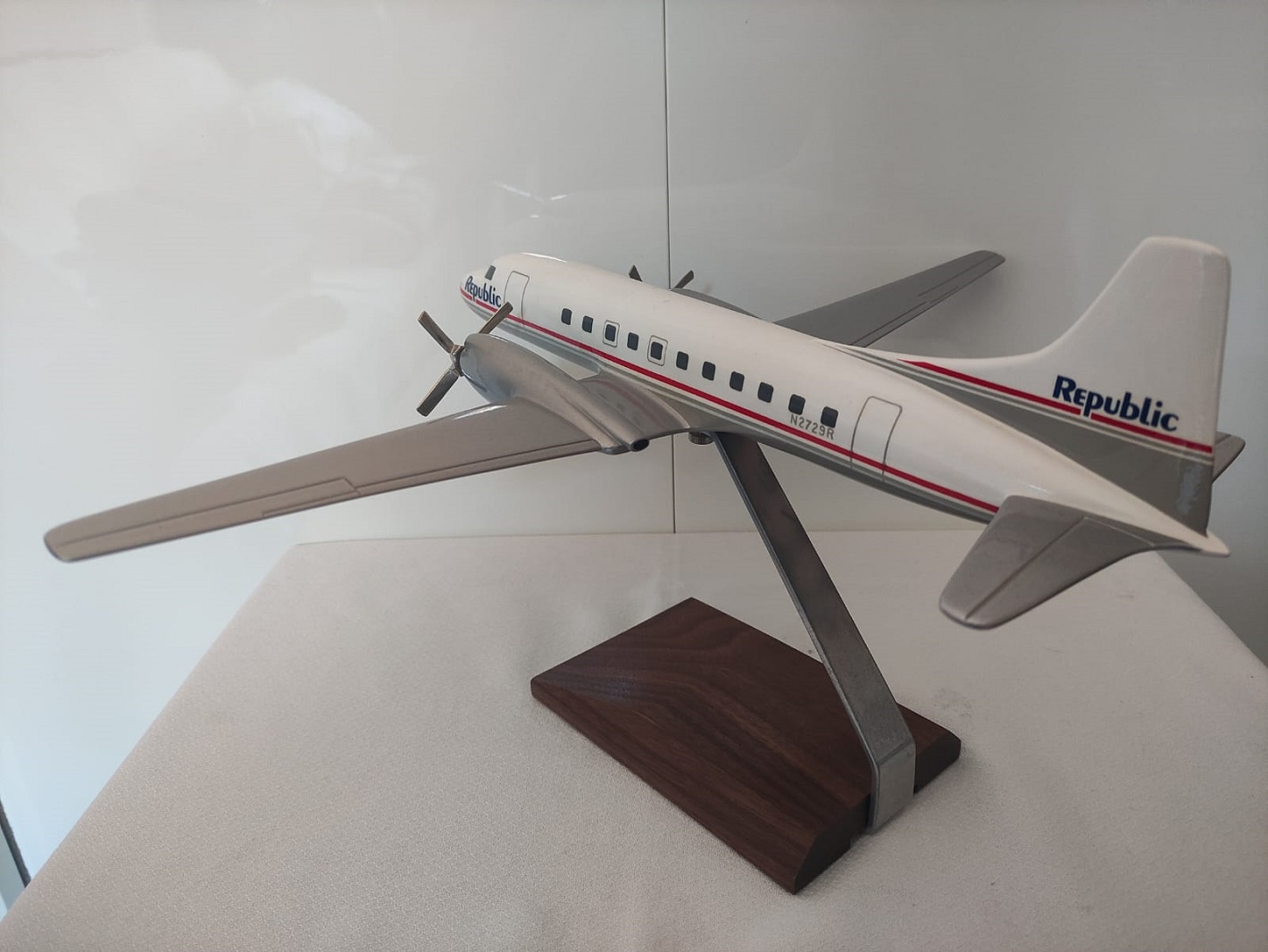 Atlantic Models 1/72 Republic Convair CV-580