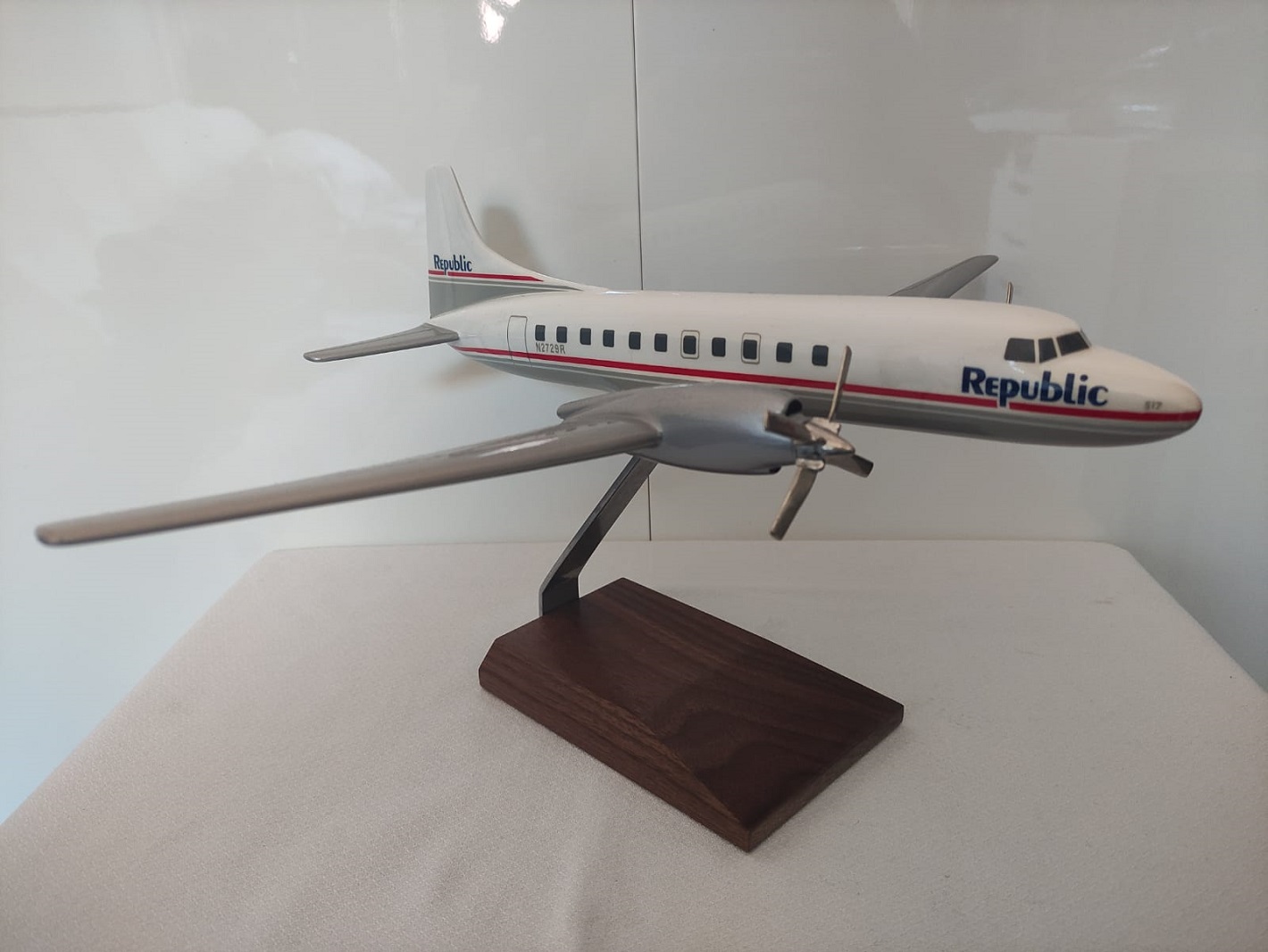 Atlantic Models 1/72 Republic Convair CV-580