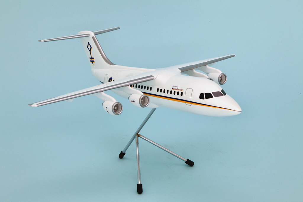 Mastermodels 1/72 SALAIR BAe 146-200 model for sale