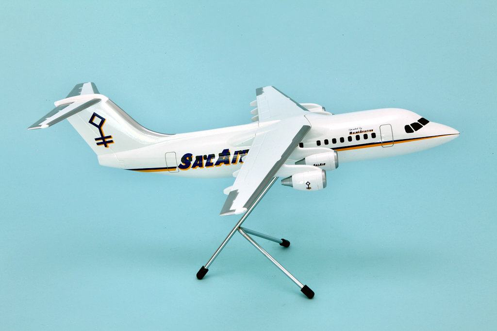 Mastermodels 1/72 SALAIR BAe 146-200 model for sale