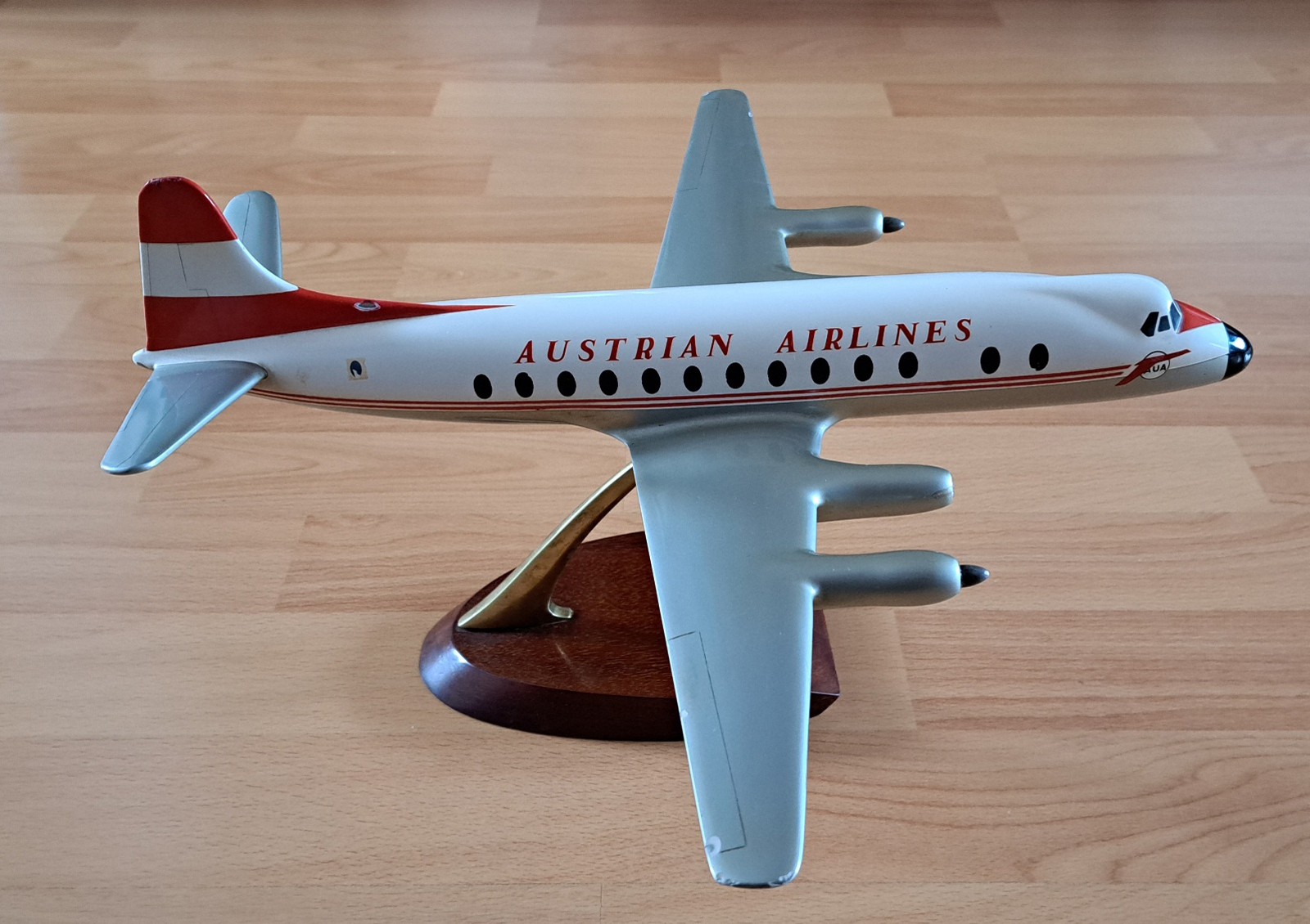 Westway Models 1/72 Austrian Airlines Vickers Viscount model for sale