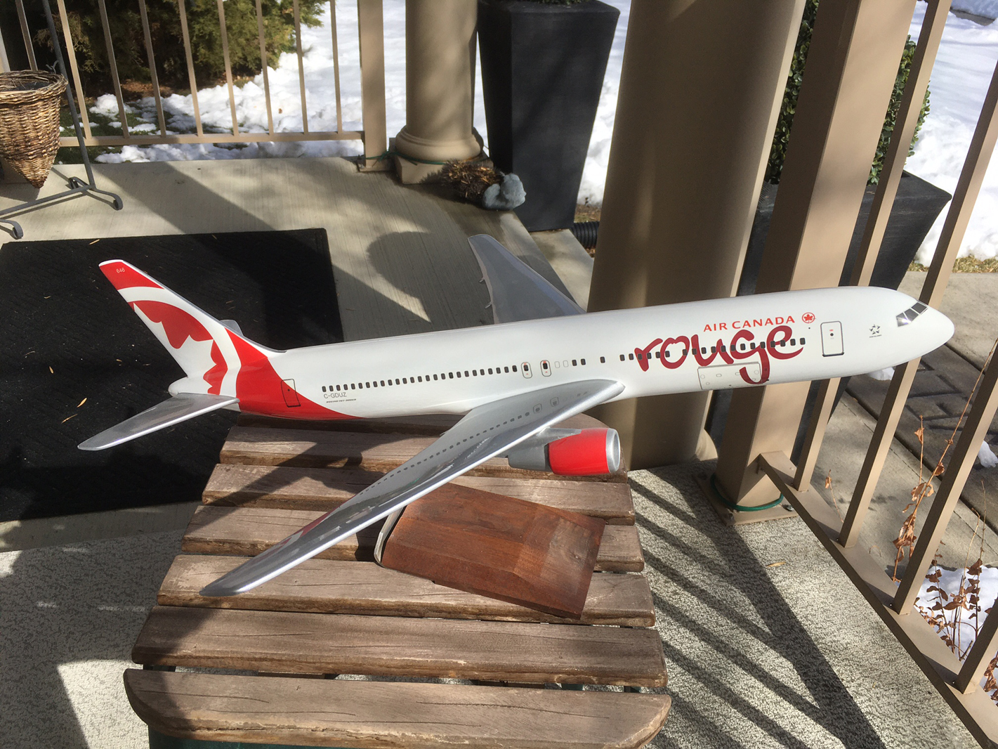 1/100 Air Canada Rouge Boeing 767 model for sale