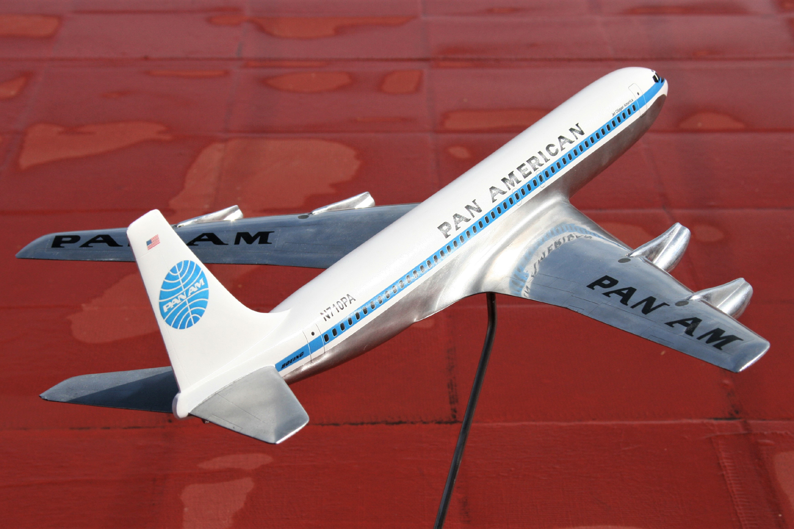 1/72 Pan American Boeing 707 model for sale