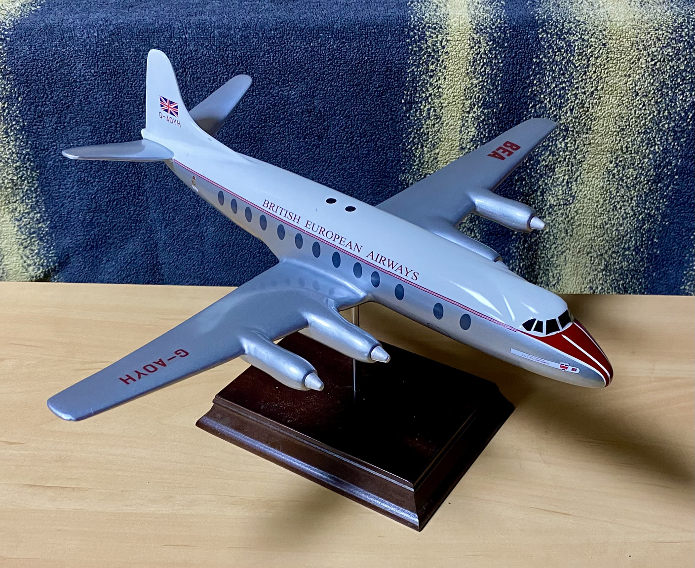 1/72 British European Airways Vicker Viscount model for sale