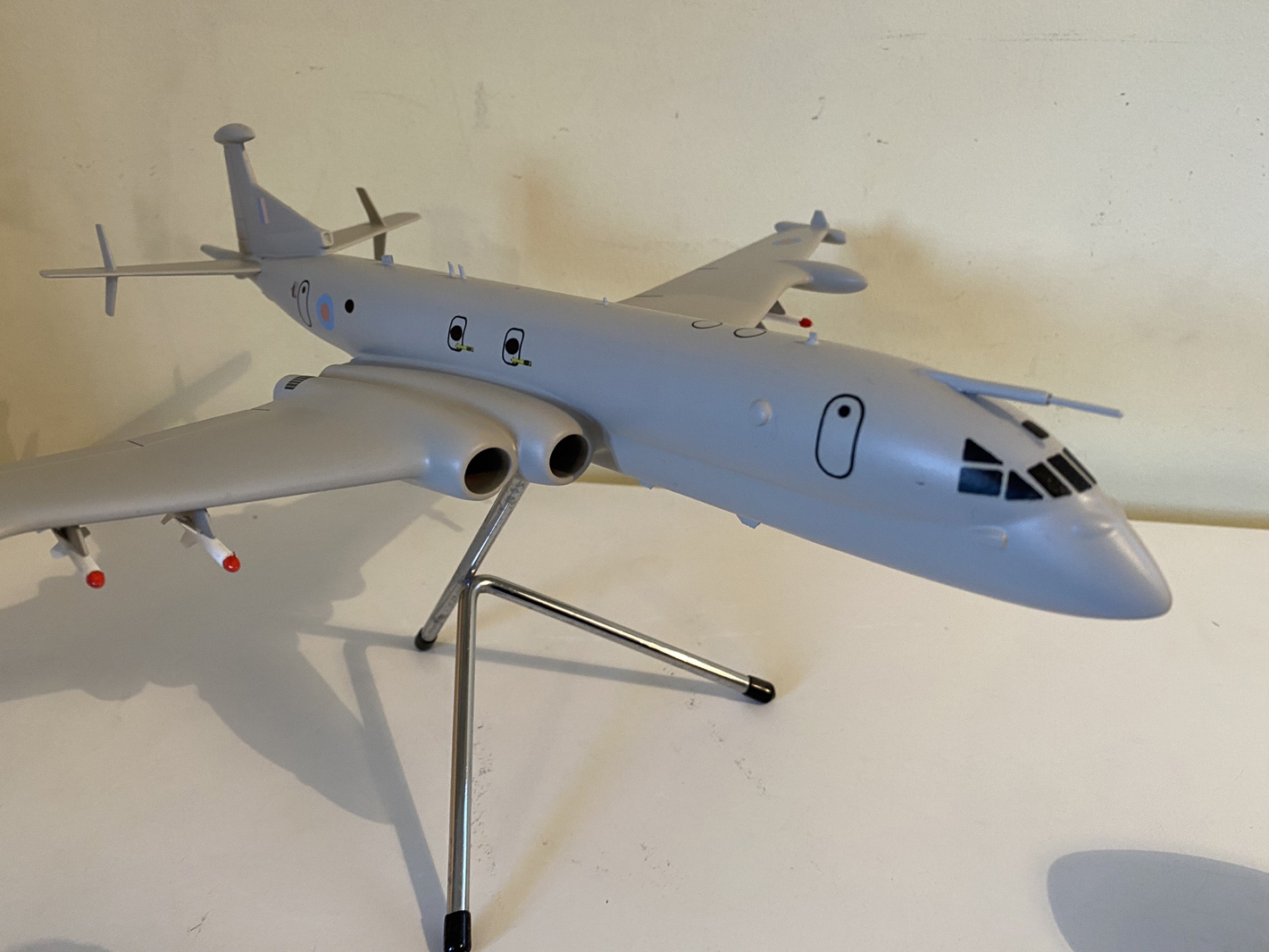 Refinished 1/100 BAe Nimrod MR4 model for sale