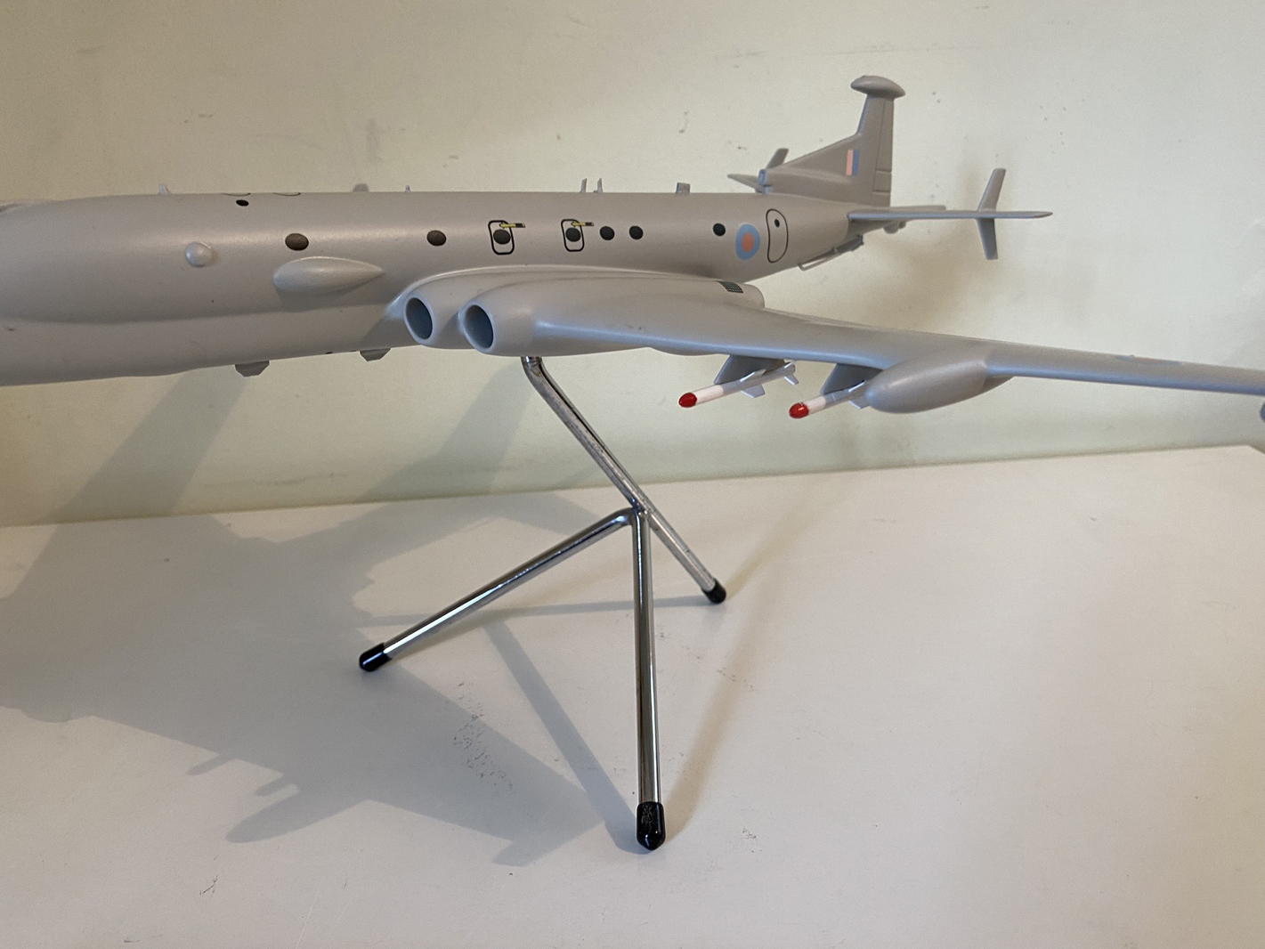 Refinished 1/100 BAe Nimrod MR4 model for sale