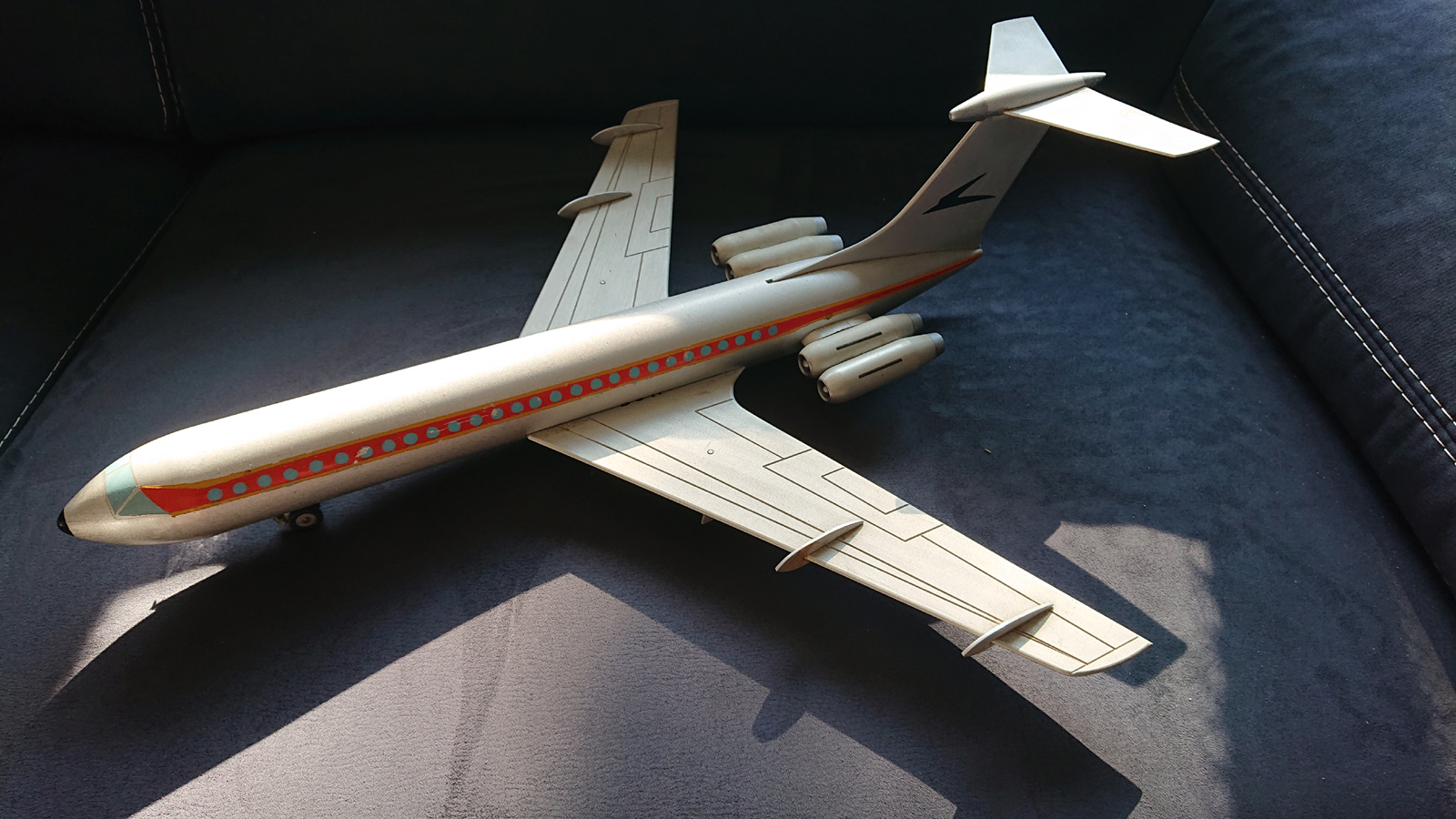 VC10 toy