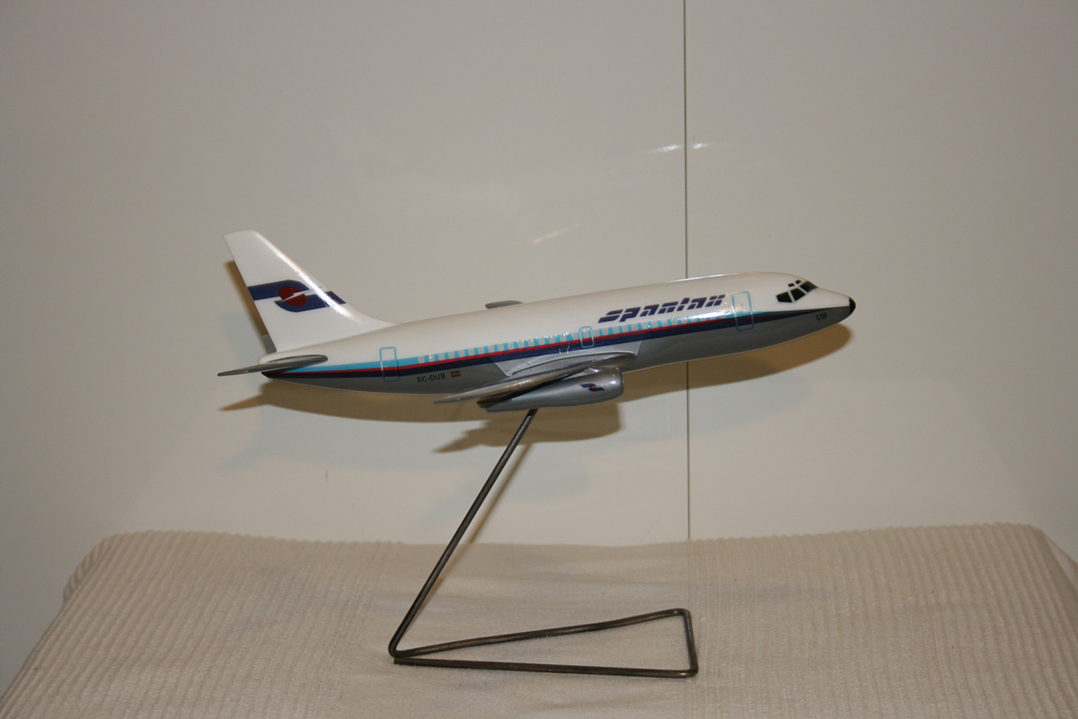 Airplast 1/100 Spantax Boeing 737-200