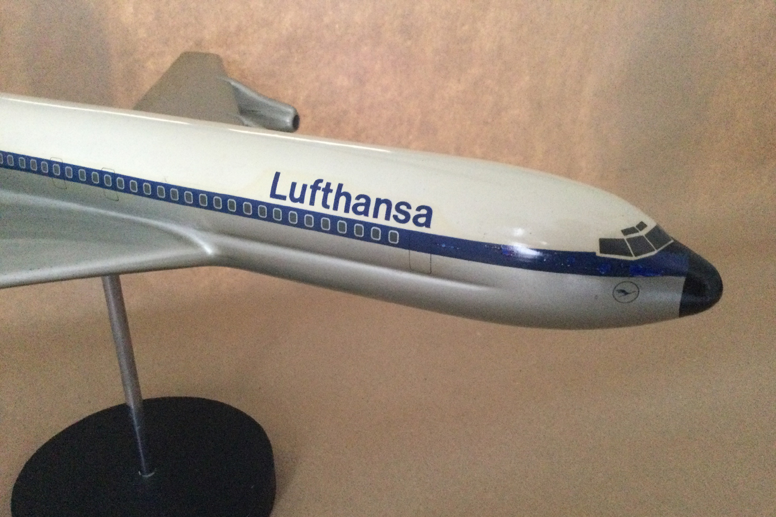 AGM 1/100 Lufthansa Boeing 707-430 model for sale