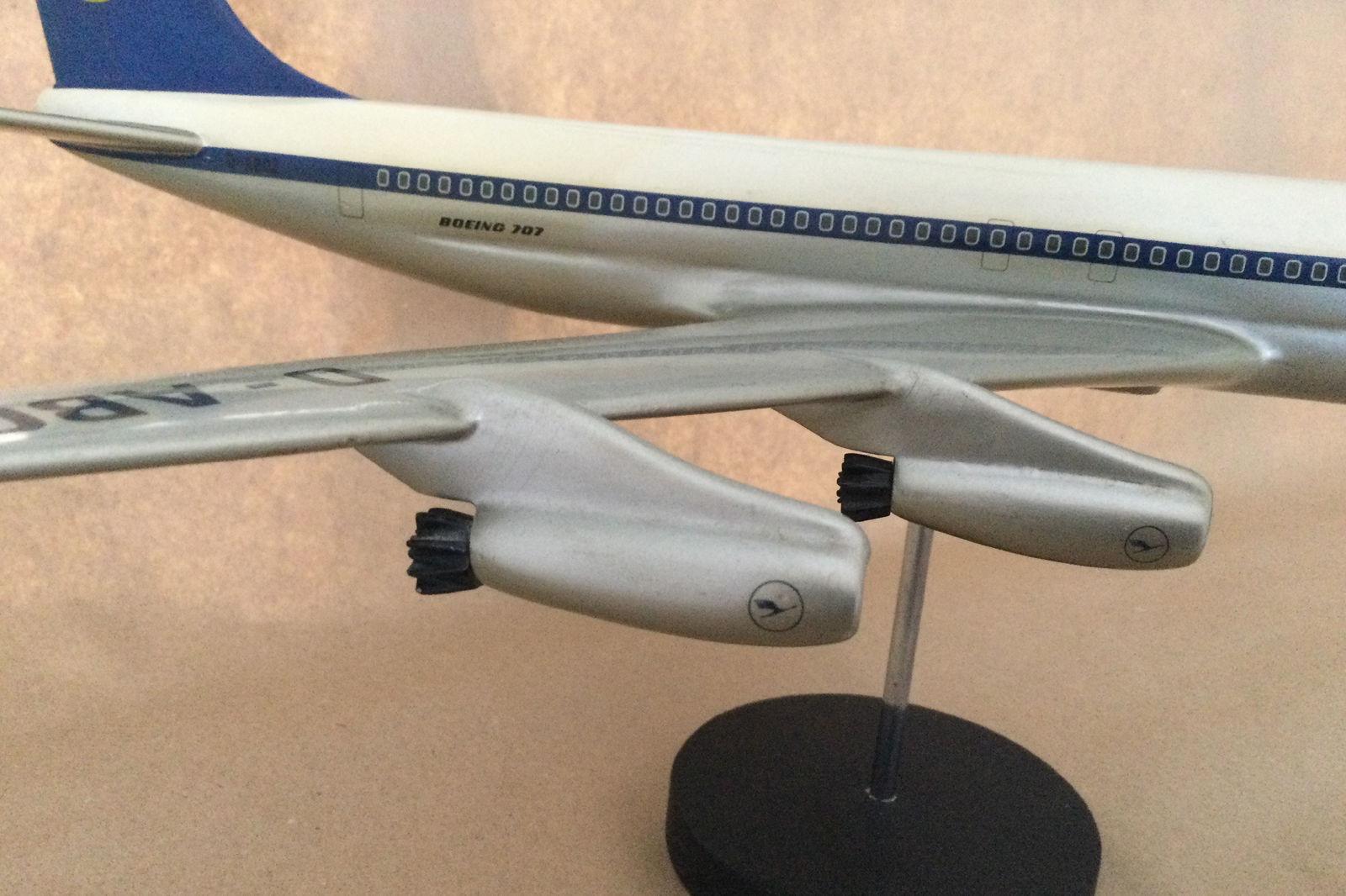 AGM 1/100 Lufthansa Boeing 707-430 model for sale