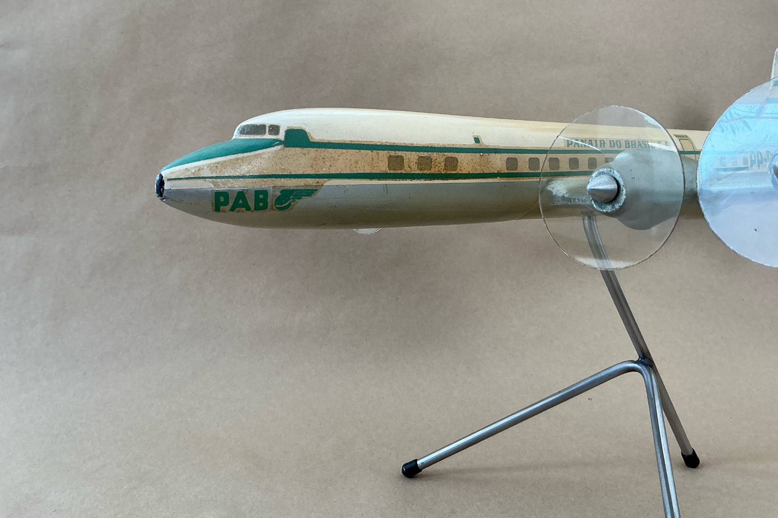 1/100 Panair Do Brasil Douglas DC-7C model for sale